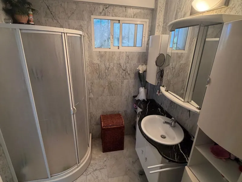 Apartment - Middle Floor Apartment в продаже в Marbella, Málaga. В доме 1 спален и 1 ванных комнат. Площадь дома 93 м²