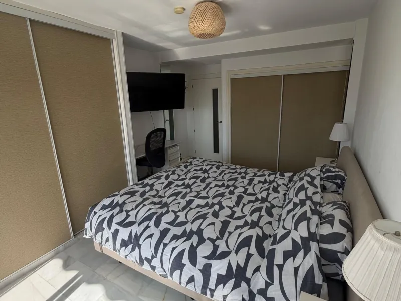 Apartment - Middle Floor Apartment в продаже в Marbella, Málaga. В доме 1 спален и 1 ванных комнат. Площадь дома 93 м²