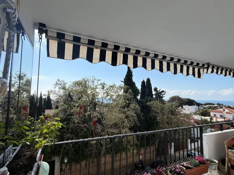 Apartment - Middle Floor Apartment в продаже в Marbella, Málaga. В доме 1 спален и 1 ванных комнат. Площадь дома 93 м²