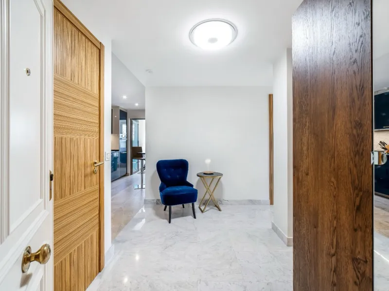 Apartment - Middle Floor Apartment в продаже в Marbella, Málaga. В доме 2 спален и 2 ванных комнат. Площадь дома 100 м²