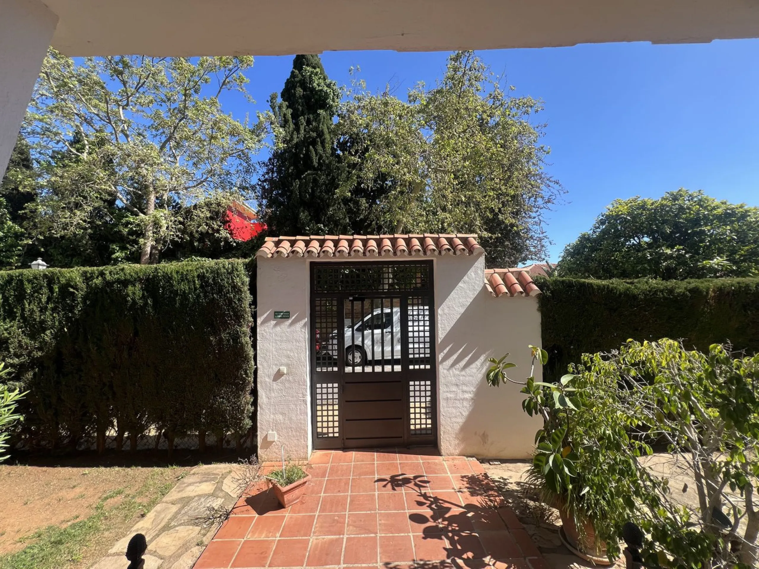 Apartment - Middle Floor Apartment в продаже в Marbella, Málaga. В доме 1 спален и 1 ванных комнат. Площадь дома 93 м²