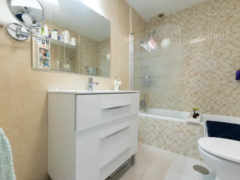 Wake up every day to natural light, open views and the peaceful surroundings of Mijas.