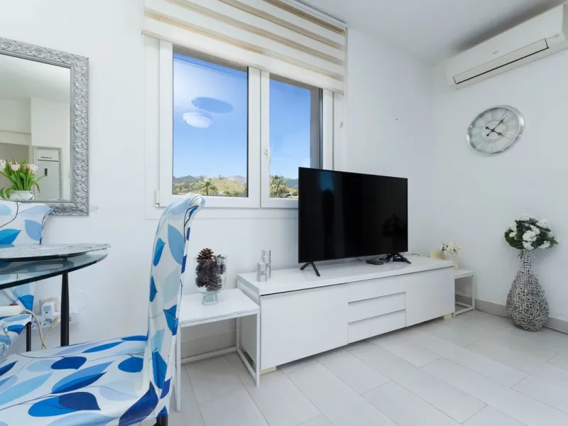 Wake up every day to natural light, open views and the peaceful surroundings of Mijas.
