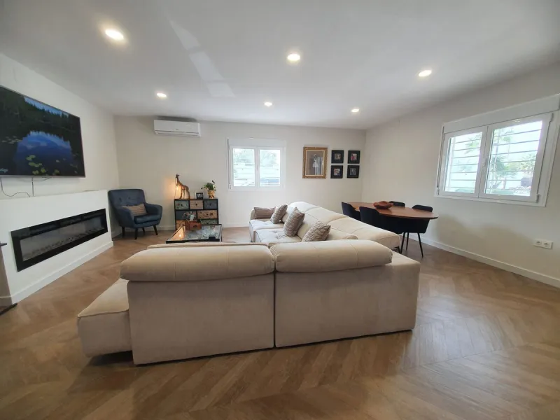 Priced reduction!