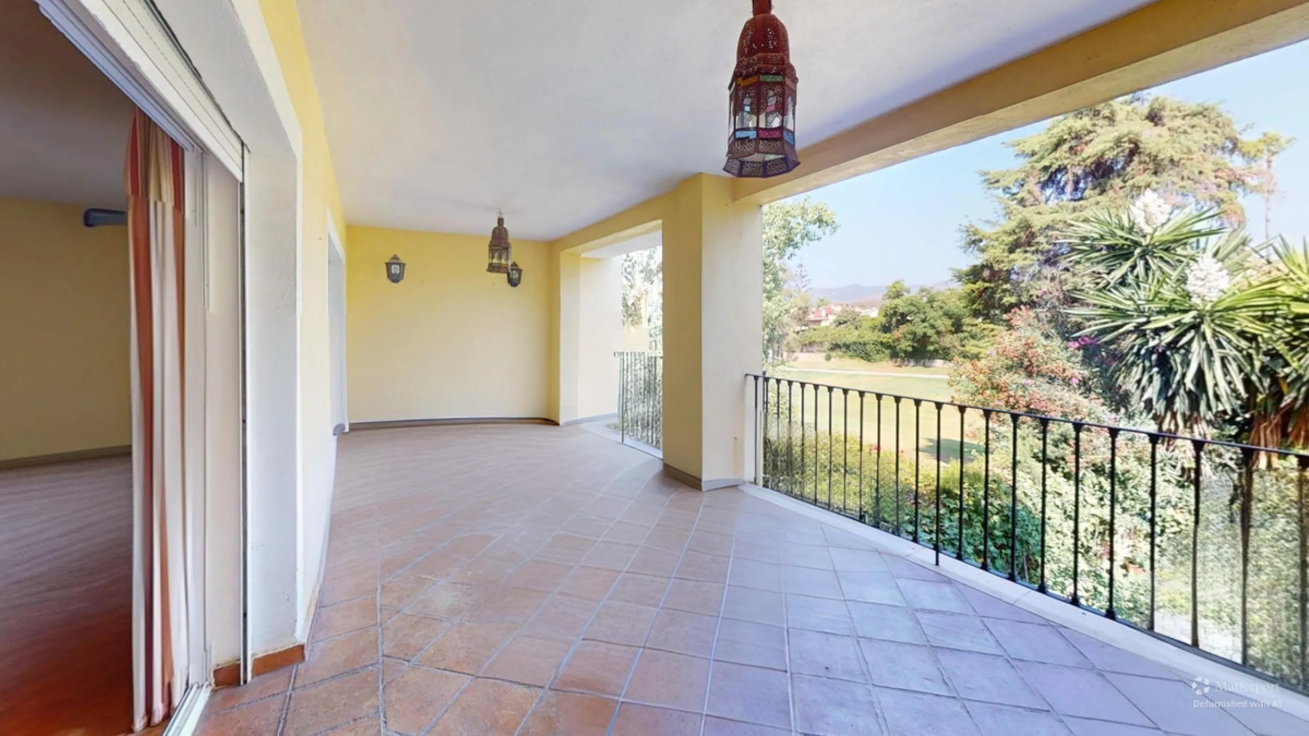 Apartment - Middle Floor Apartment в продаже в Marbella, Málaga. В доме 4 спален и 4 ванных комнат. Площадь дома 240 м²