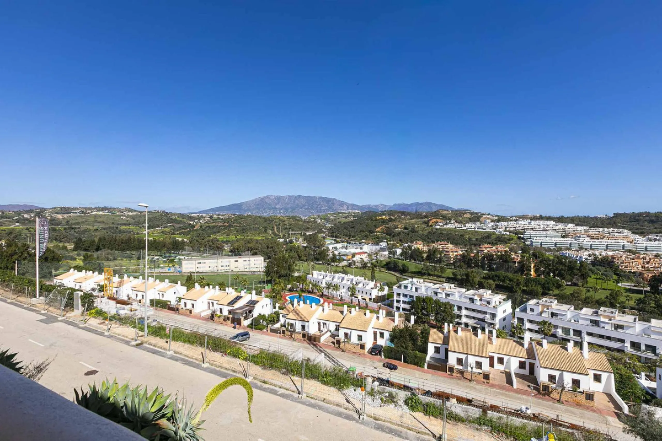 House - Townhouse в продаже в Mijas, Málaga. В доме 2 спален и 2 ванных комнат. Площадь дома 105 м²