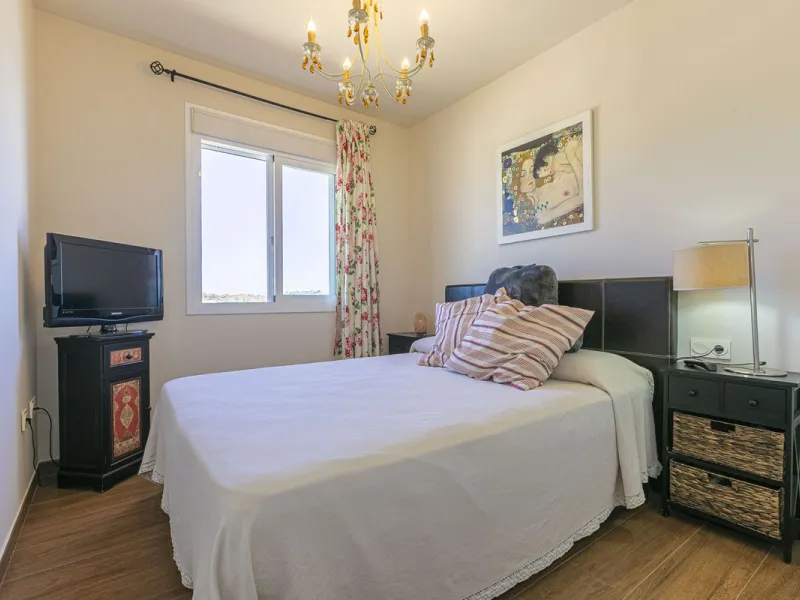 House - Townhouse в продаже в Mijas, Málaga. В доме 2 спален и 2 ванных комнат. Площадь дома 105 м²