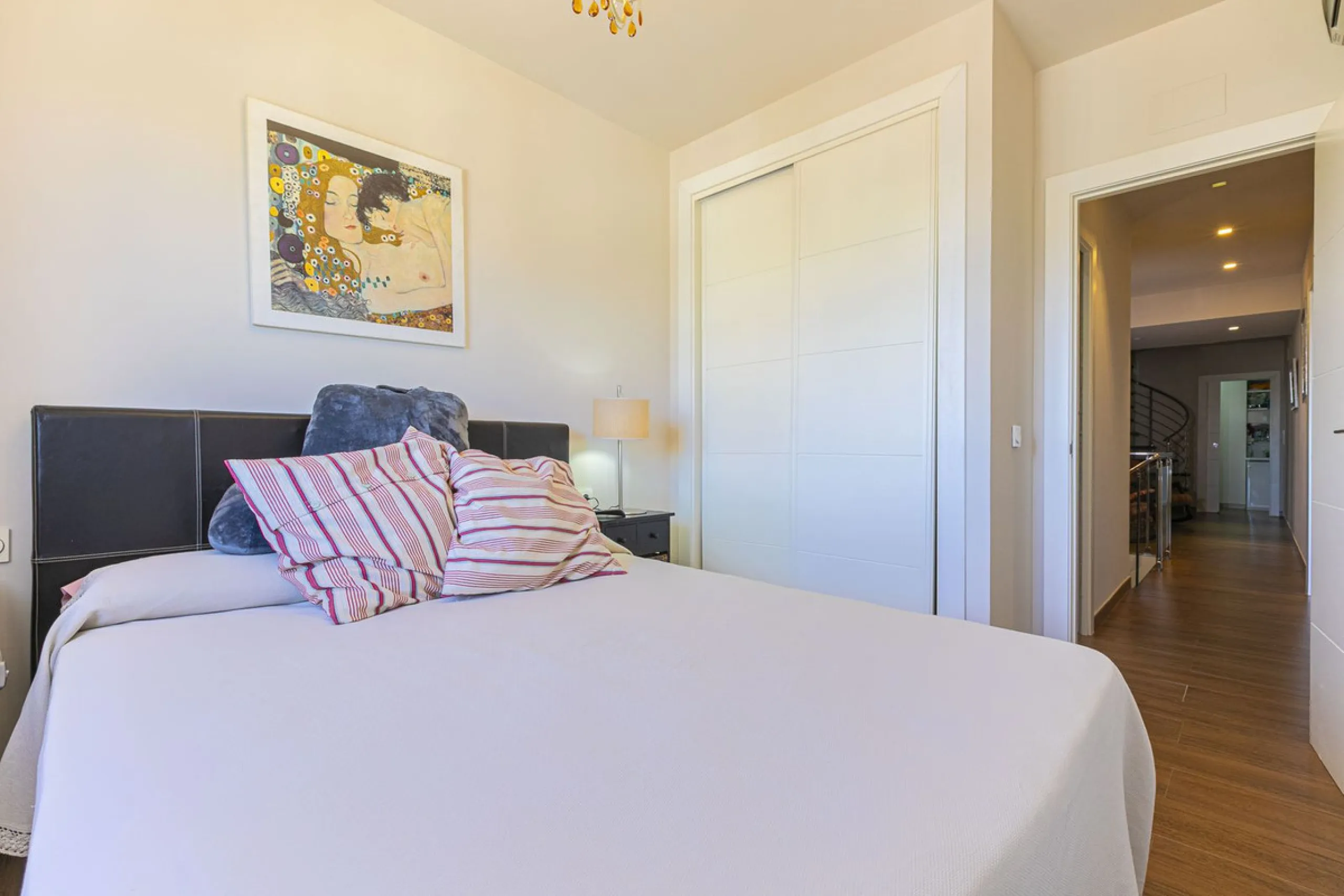 House - Townhouse в продаже в Mijas, Málaga. В доме 2 спален и 2 ванных комнат. Площадь дома 105 м²