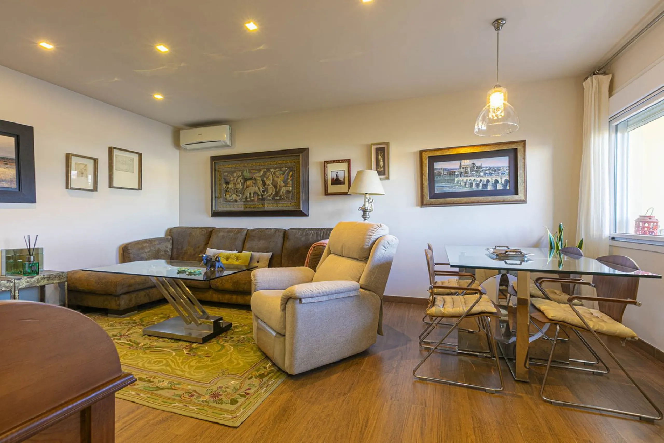 House - Townhouse в продаже в Mijas, Málaga. В доме 2 спален и 2 ванных комнат. Площадь дома 105 м²