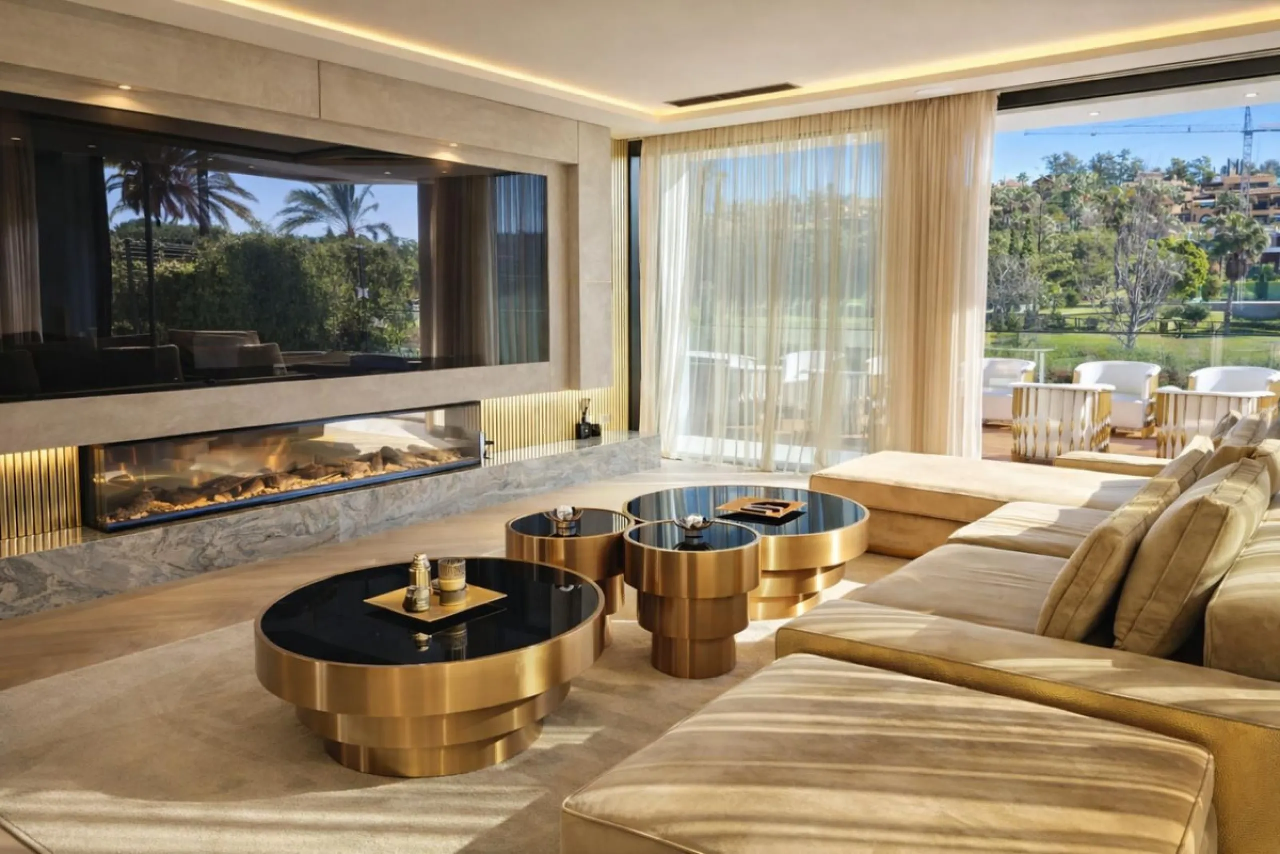 Exclusive Modern Frontline Golf Villa | El Campanario