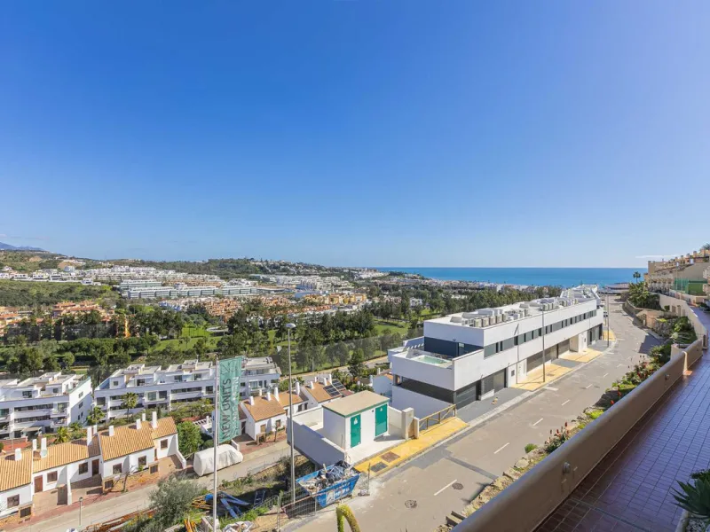 House - Townhouse в продаже в Mijas, Málaga. В доме 2 спален и 2 ванных комнат. Площадь дома 105 м²