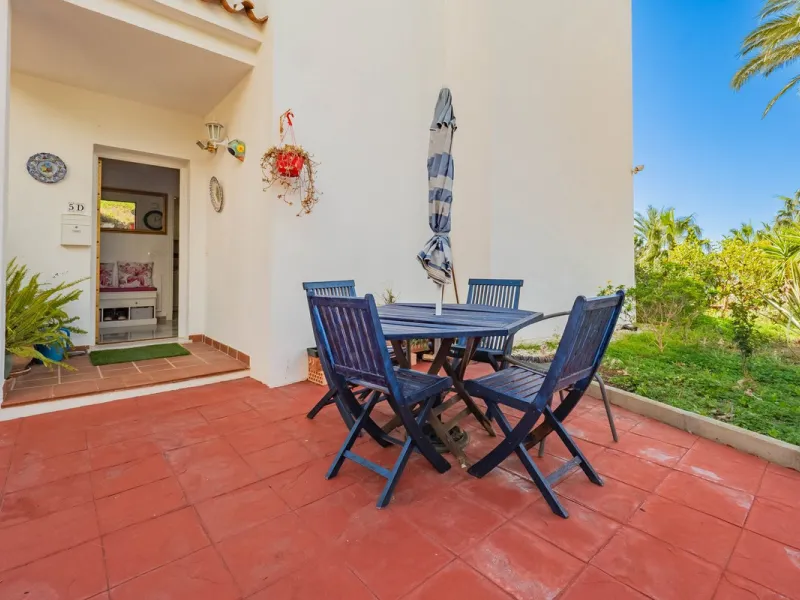 Beautiful End Townhouse with Panoramic Views in Alhaurín Golf