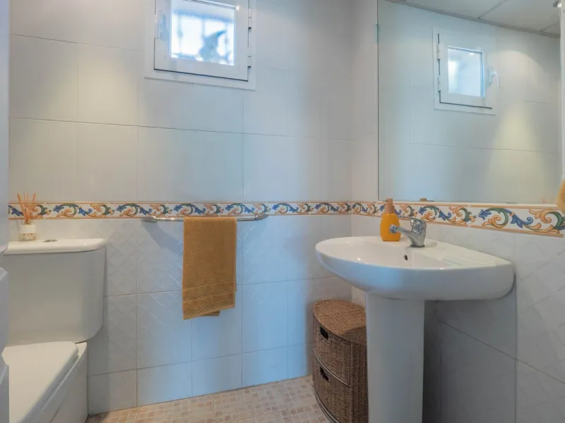 Beautiful End Townhouse with Panoramic Views in Alhaurín Golf