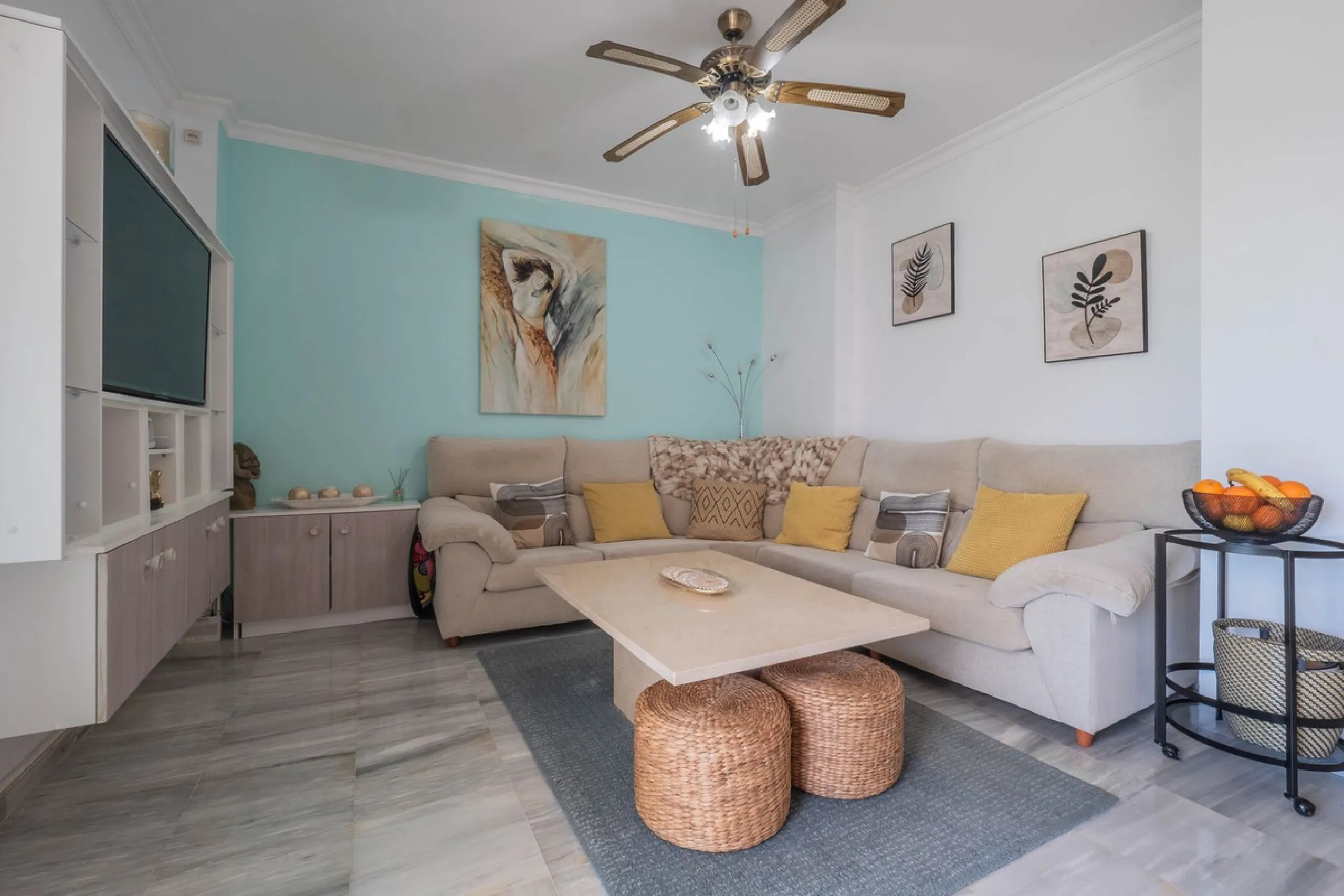Beautiful End Townhouse with Panoramic Views in Alhaurín Golf