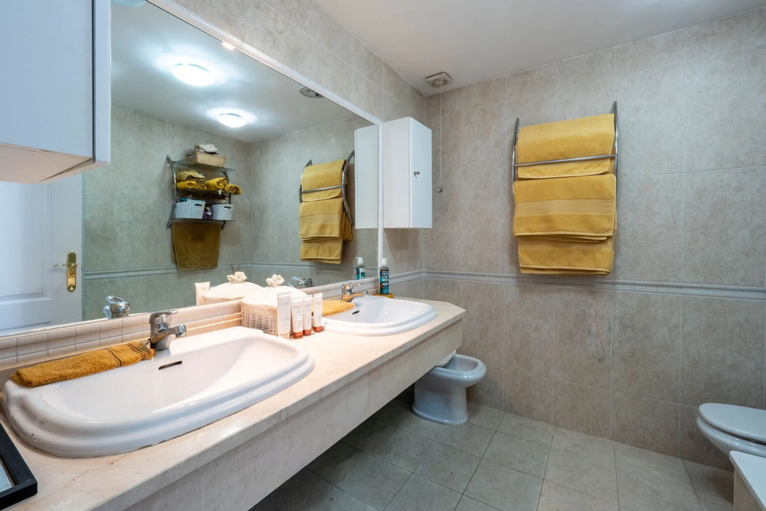 Beautiful End Townhouse with Panoramic Views in Alhaurín Golf