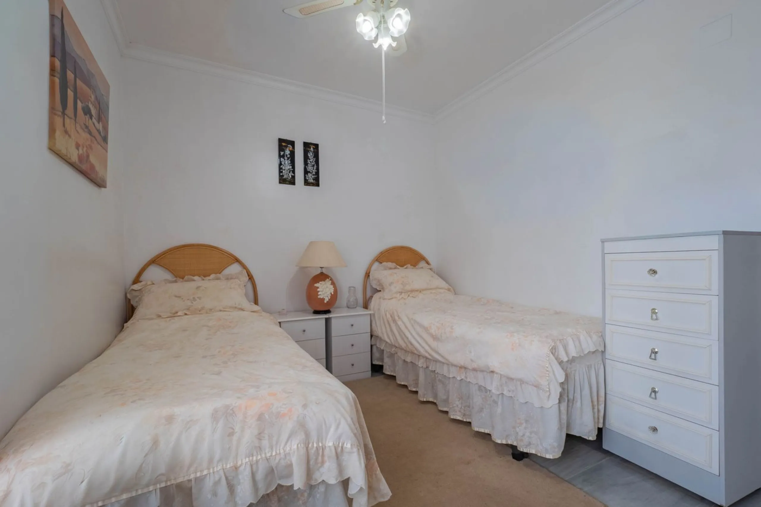 Beautiful End Townhouse with Panoramic Views in Alhaurín Golf
