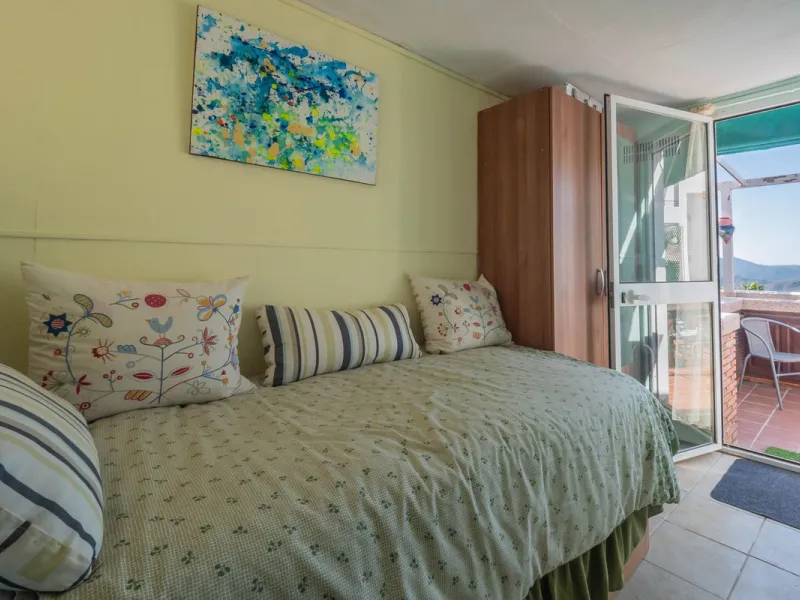 Beautiful End Townhouse with Panoramic Views in Alhaurín Golf