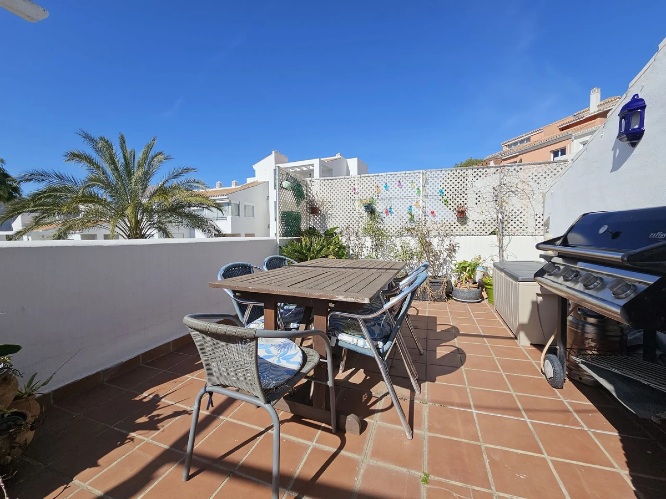Beautiful End Townhouse with Panoramic Views in Alhaurín Golf