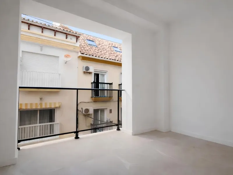 Exclusive Brand-New Penthouse in the Heart of Fuengirola, Just Steps from the Sea