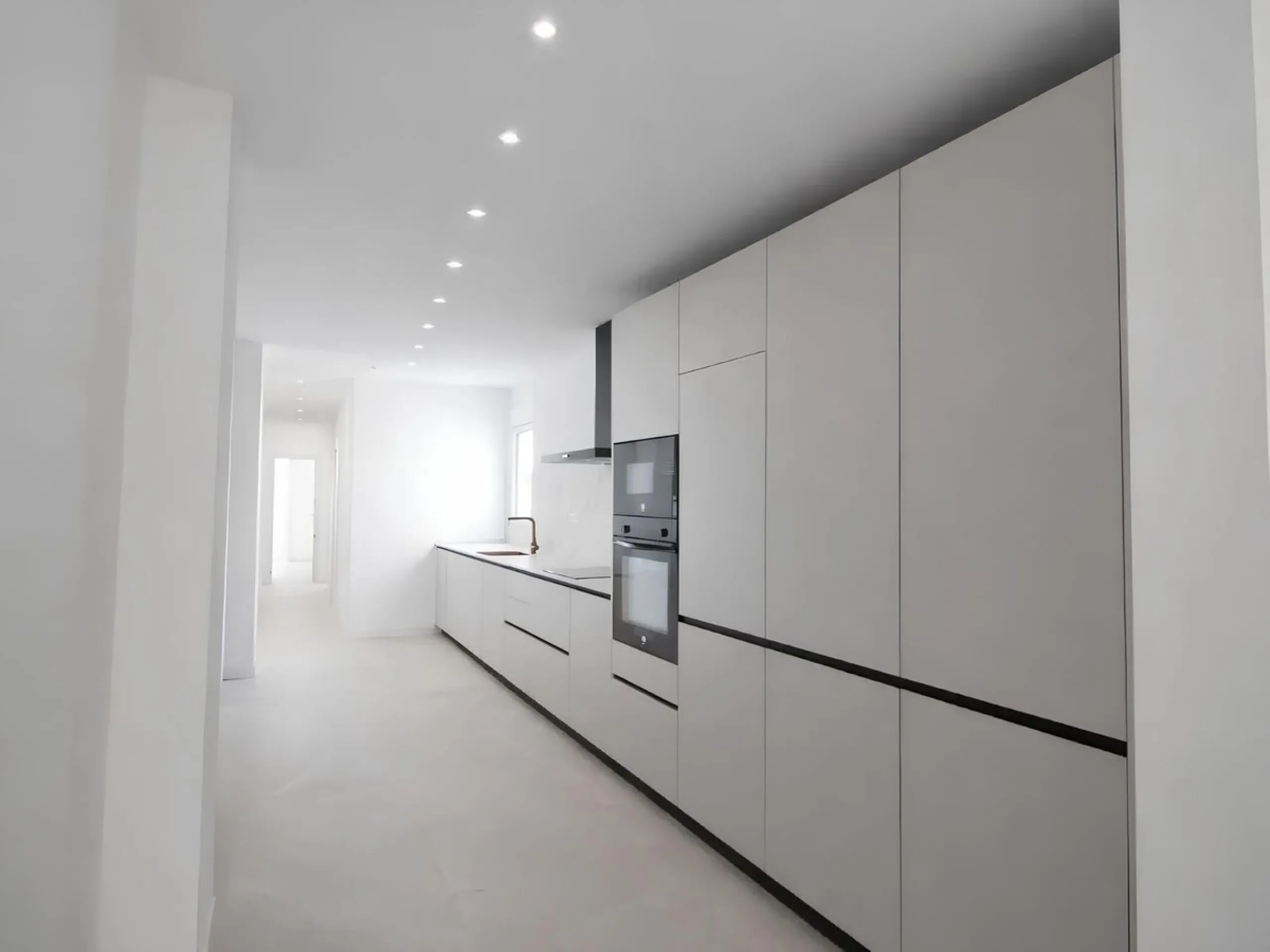 Apartment - Penthouse в продаже в Fuengirola, Málaga. В доме 2 спален и 2 ванных комнат. Площадь дома 66 м²