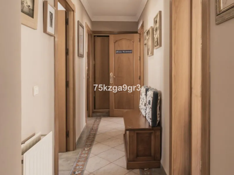 Imagine waking up every morning in a villa where space, privacy, and quality of life take center stage. Located on Calle de los Naranjos, 8, this magnificent detached villa sits on a 651 m² plot, offering the perfect balance between indoor comfort and out