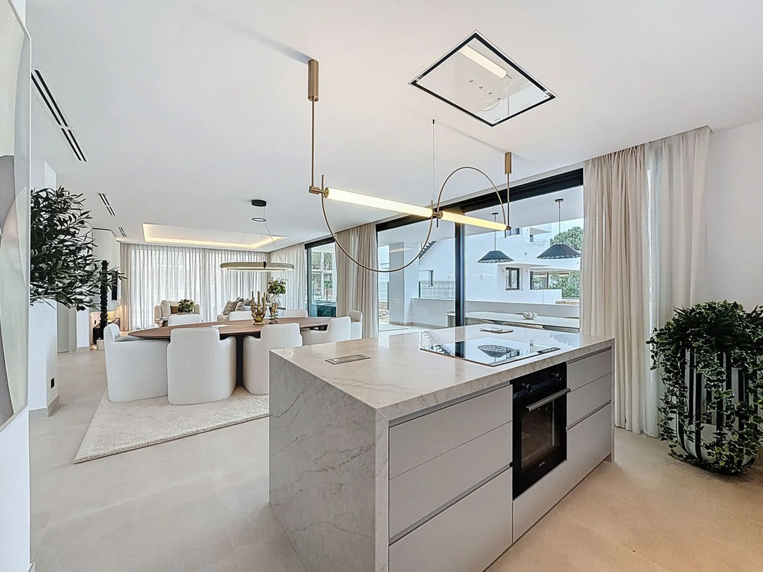 TURNKEY DESIGNER VILLA IN NAGÜELES · MARBELLA GOLDEN MILE