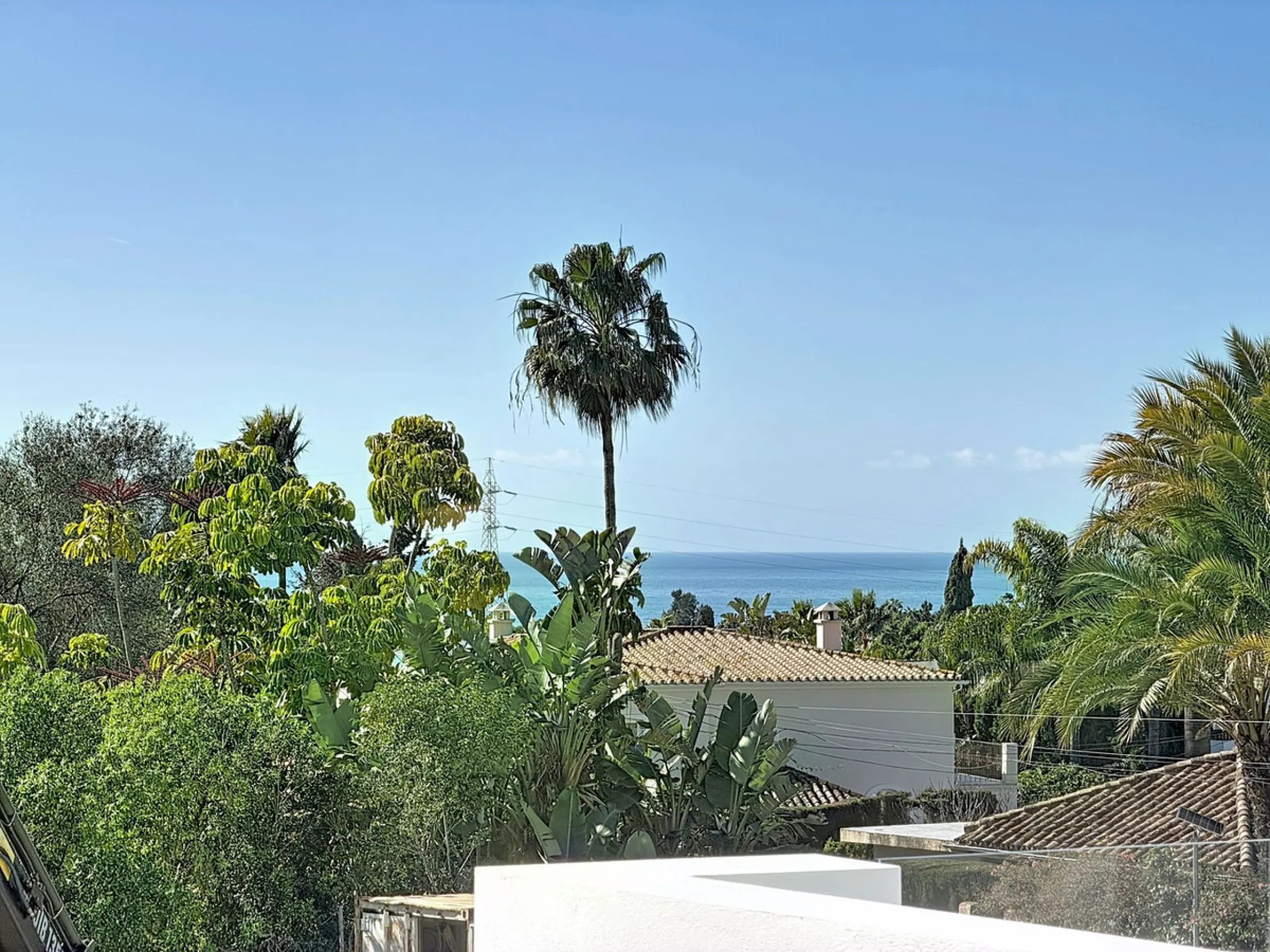 TURNKEY DESIGNER VILLA IN NAGÜELES · MARBELLA GOLDEN MILE