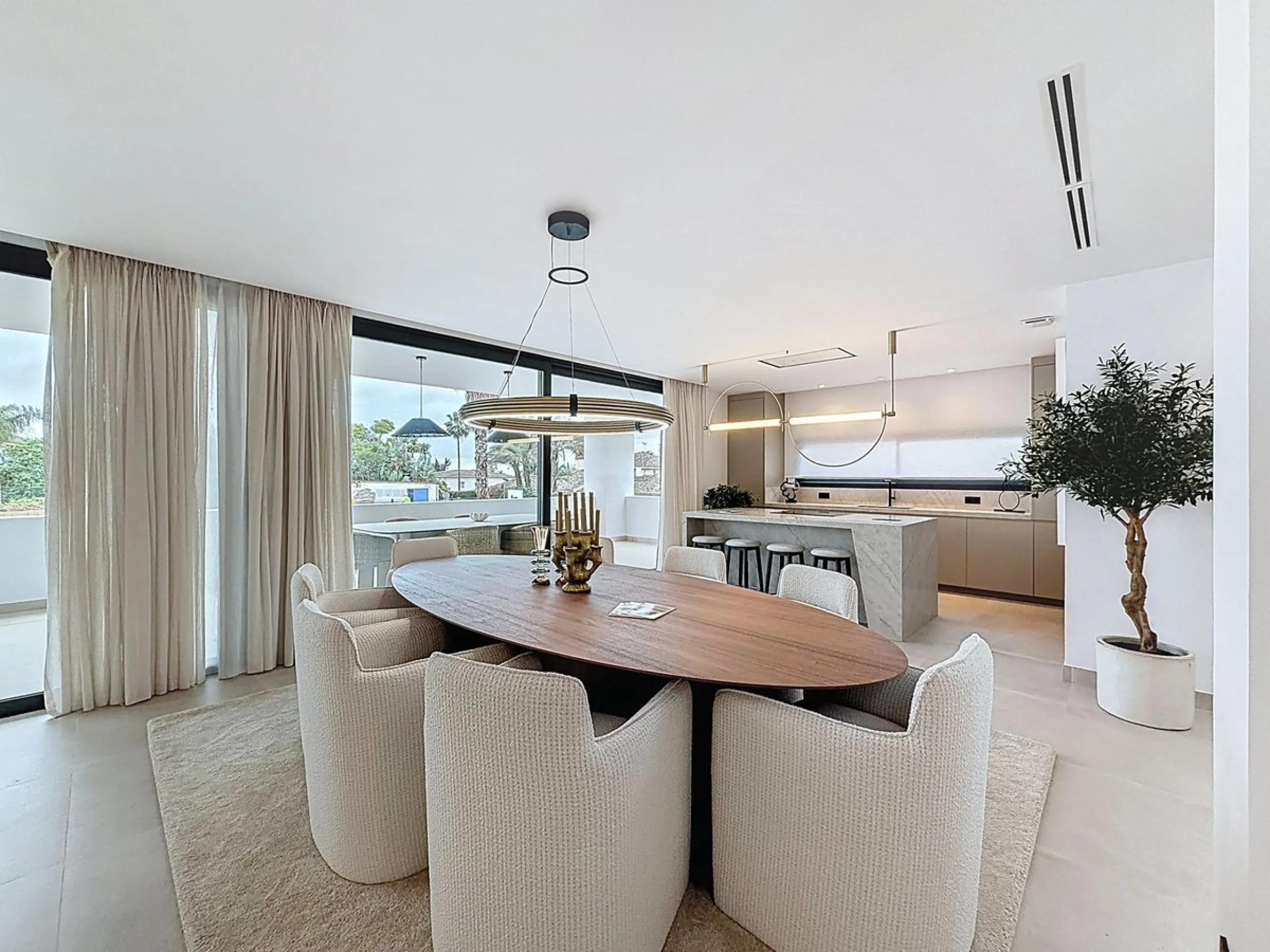 TURNKEY DESIGNER VILLA IN NAGÜELES · MARBELLA GOLDEN MILE