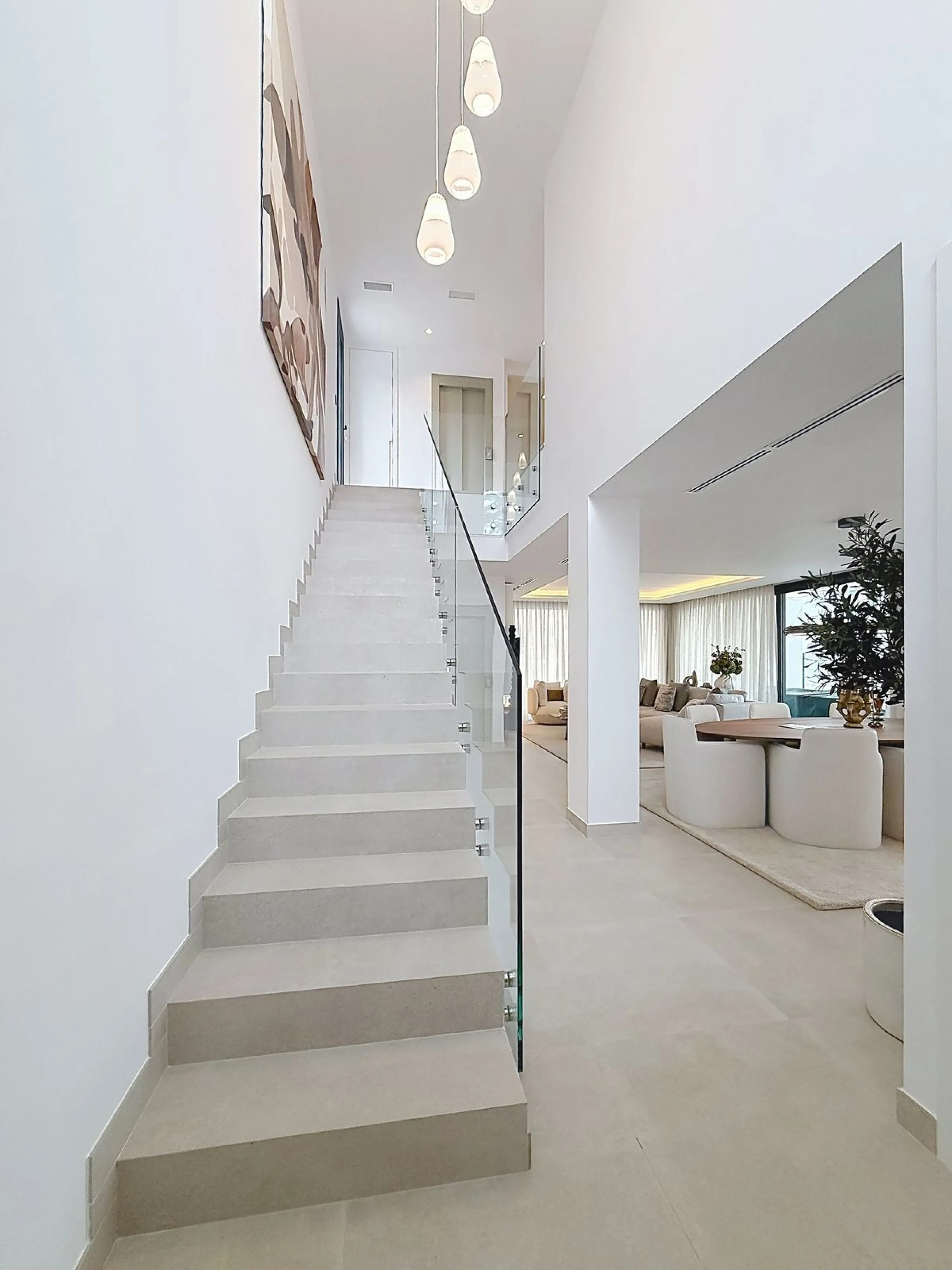 TURNKEY DESIGNER VILLA IN NAGÜELES · MARBELLA GOLDEN MILE