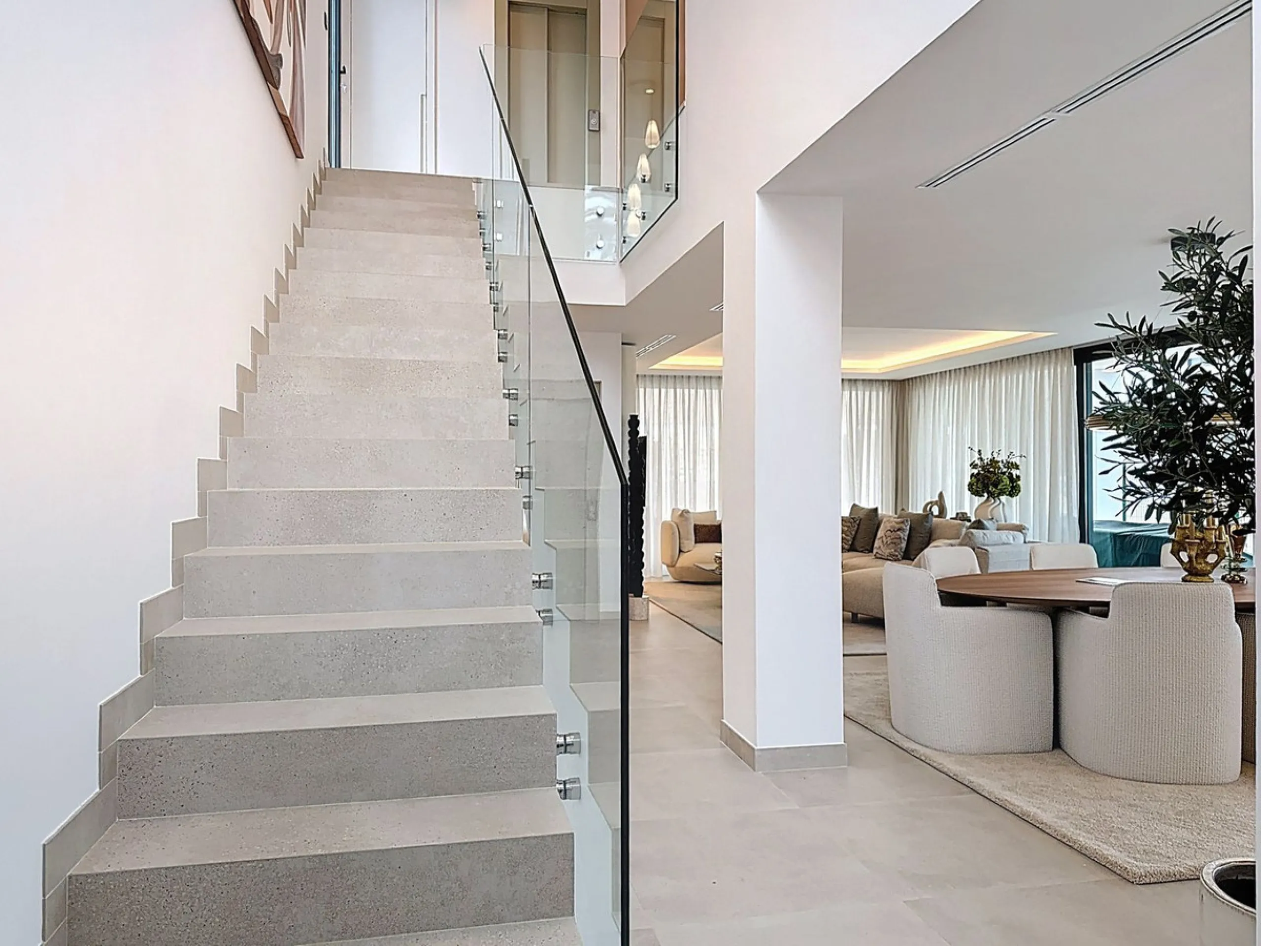 TURNKEY DESIGNER VILLA IN NAGÜELES · MARBELLA GOLDEN MILE