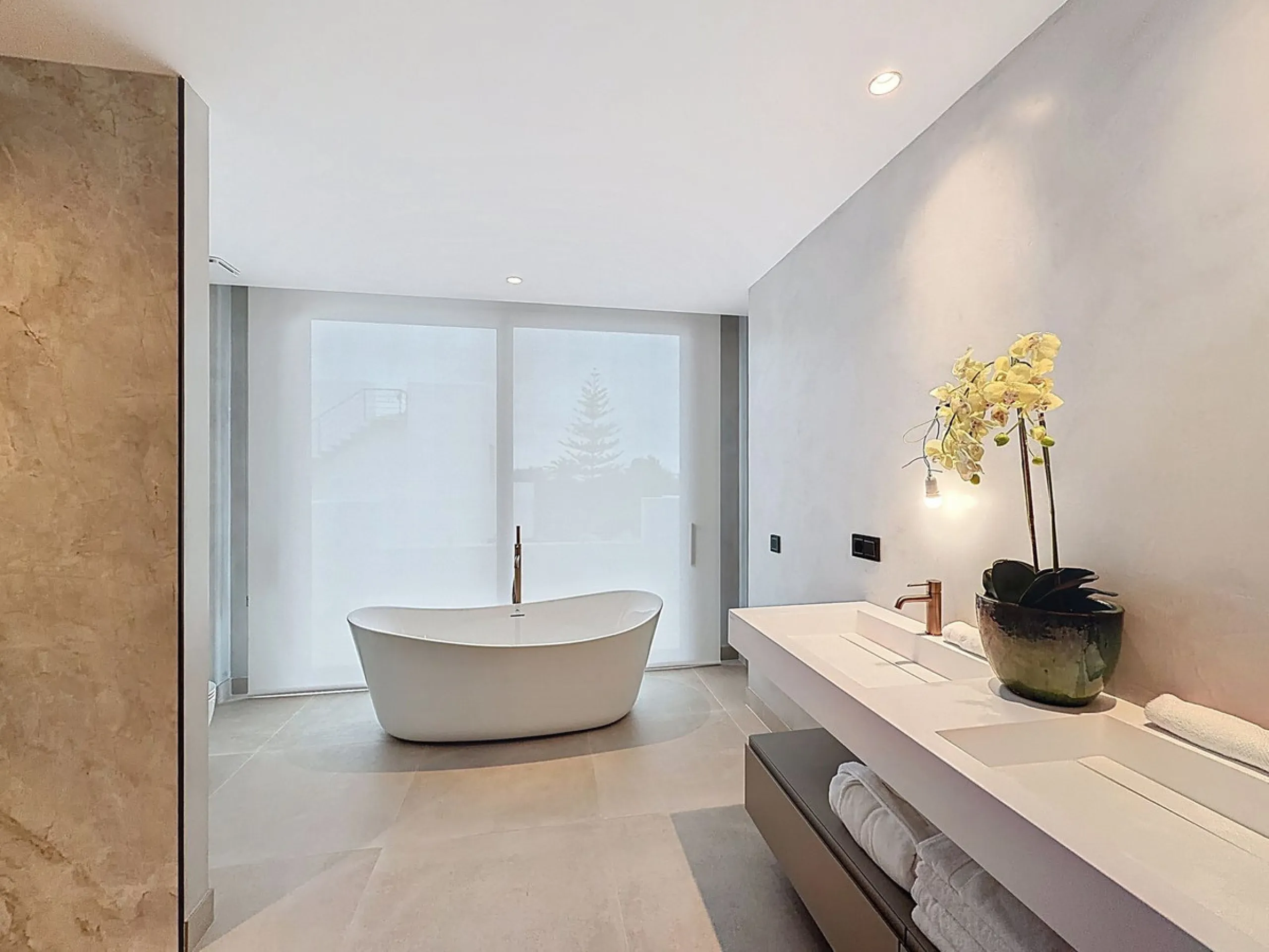 TURNKEY DESIGNER VILLA IN NAGÜELES · MARBELLA GOLDEN MILE