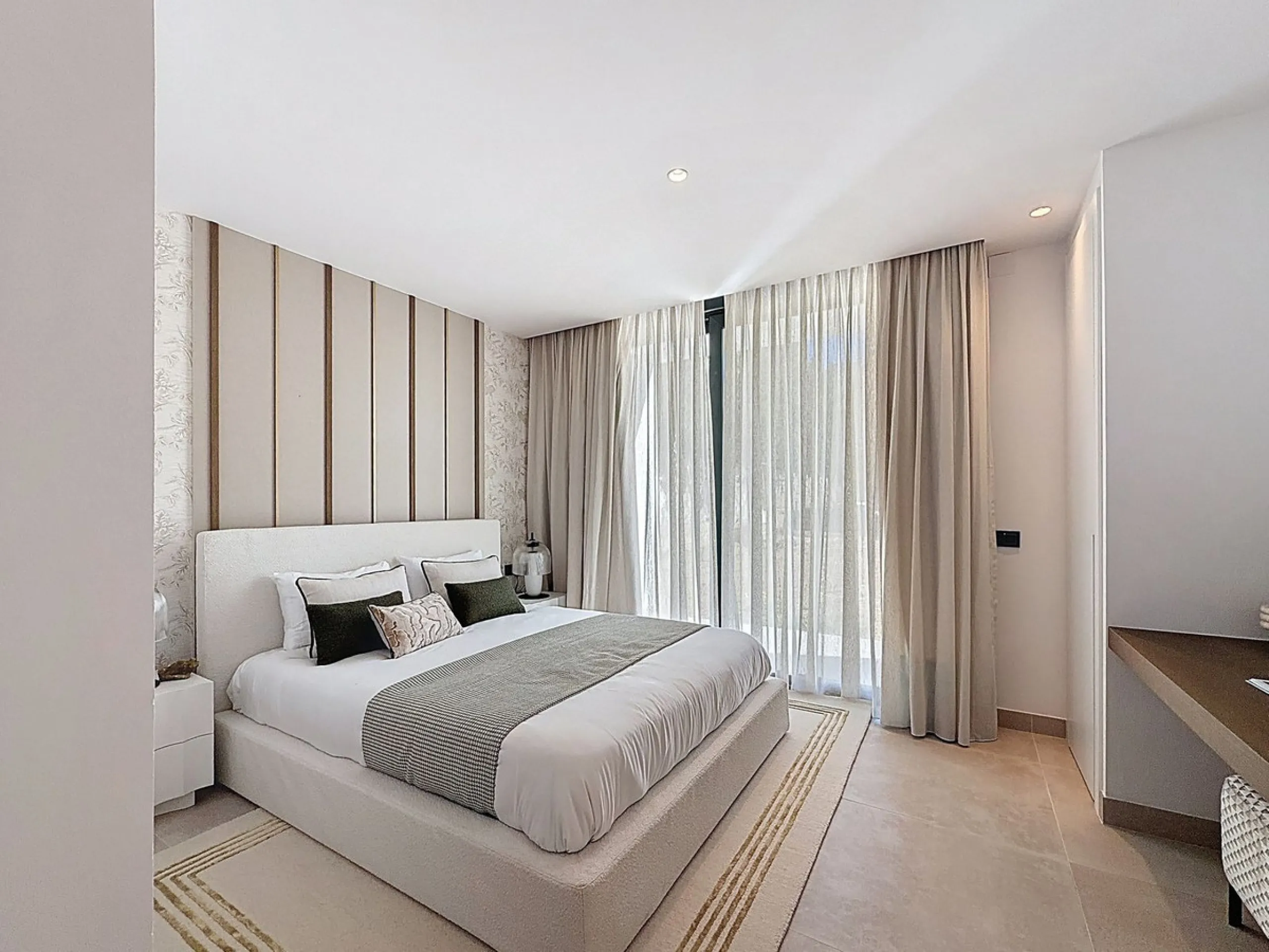 TURNKEY DESIGNER VILLA IN NAGÜELES · MARBELLA GOLDEN MILE