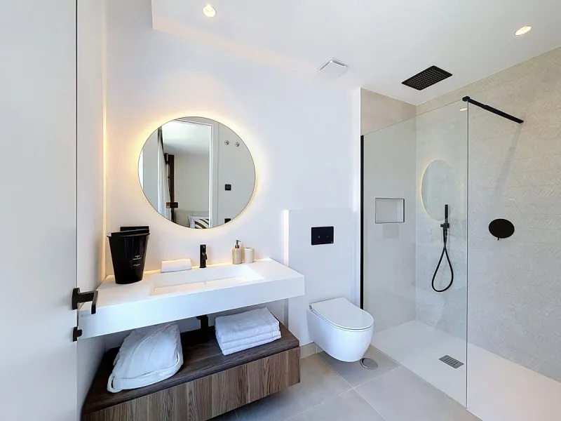 TURNKEY DESIGNER VILLA IN NAGÜELES · MARBELLA GOLDEN MILE