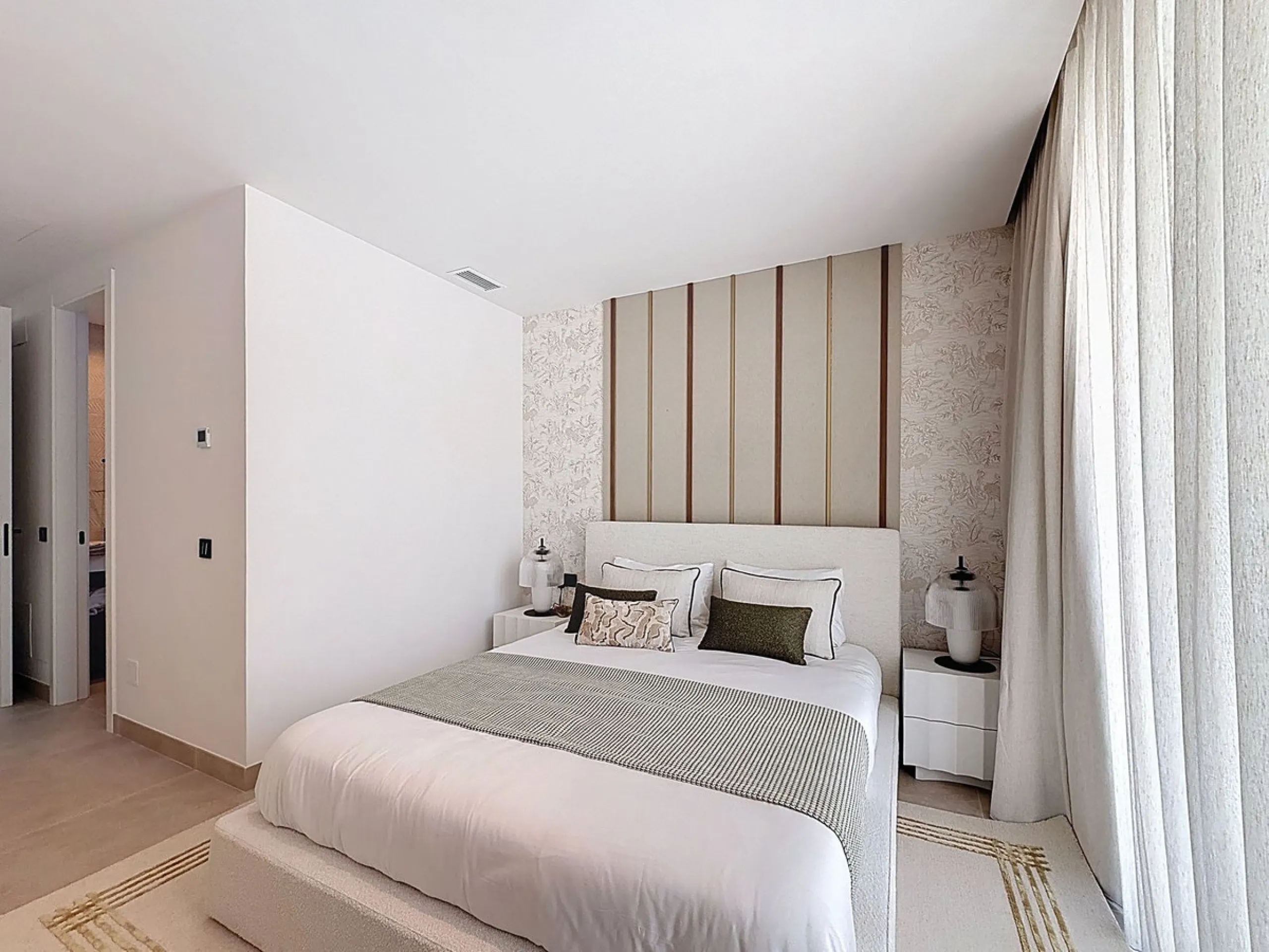 TURNKEY DESIGNER VILLA IN NAGÜELES · MARBELLA GOLDEN MILE