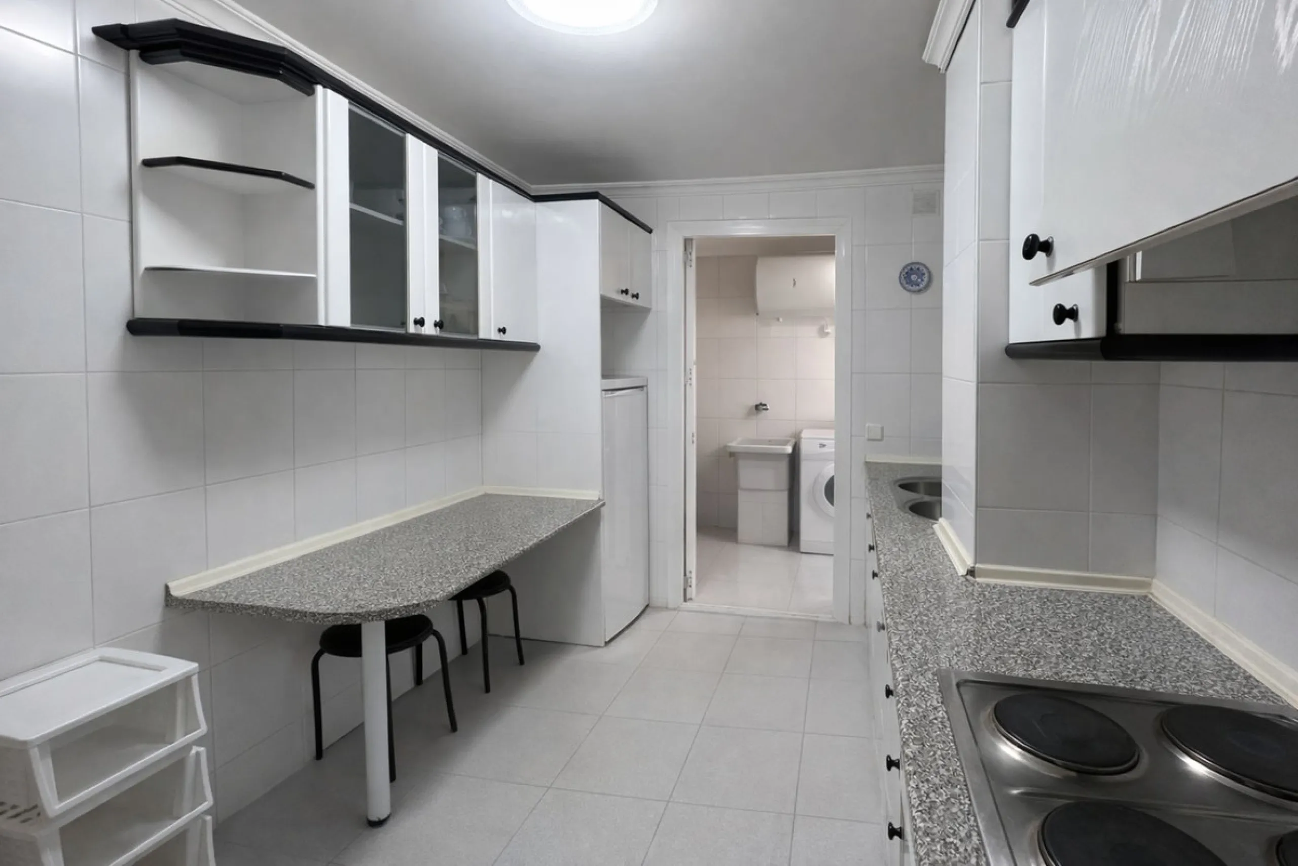 Apartment - Middle Floor Apartment в продаже в Fuengirola, Málaga. В доме 3 спален и 2 ванных комнат. Площадь дома 100 м²