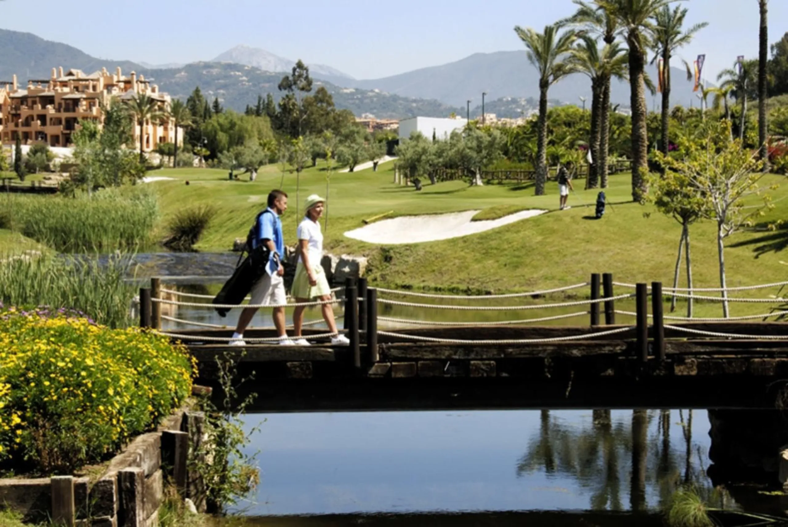Exclusive Modern Frontline Golf Villa | El Campanario