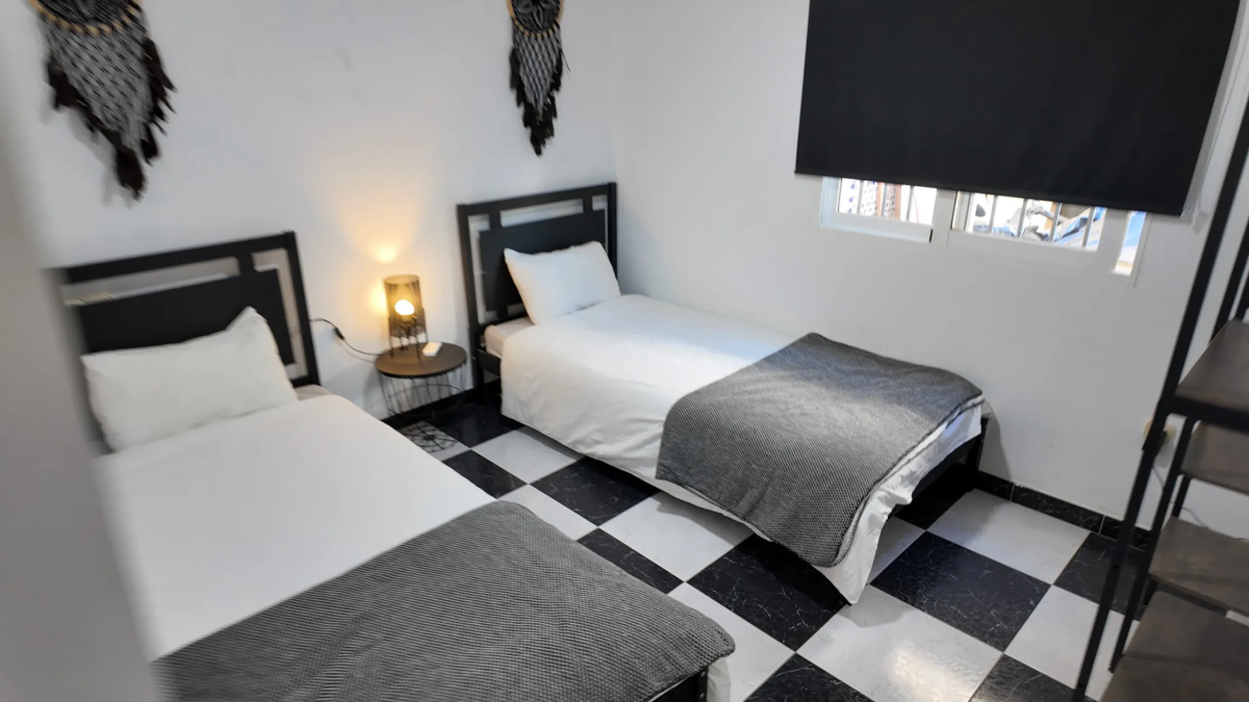 Location: Exclusive area of Sierra, just minutes from the centre of Fuengirola, Costa del Sol beaches and urban services. It offers tranquility with open views to green areas and mountains, ideal to disconnect without getting too far from the action.