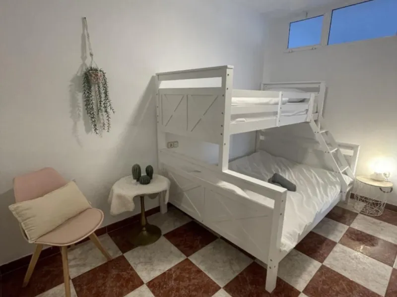 Location: Exclusive area of Sierra, just minutes from the centre of Fuengirola, Costa del Sol beaches and urban services. It offers tranquility with open views to green areas and mountains, ideal to disconnect without getting too far from the action.