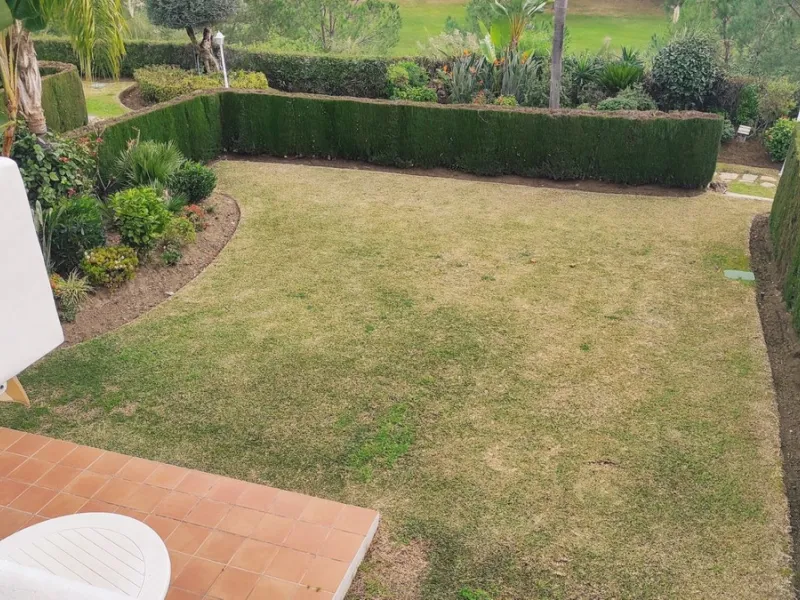 Apartment - Ground Floor Apartment в продаже в Benahavís, Málaga. В доме 3 спален и 3 ванных комнат. Площадь дома 140 м². Площадь участка 50 м²