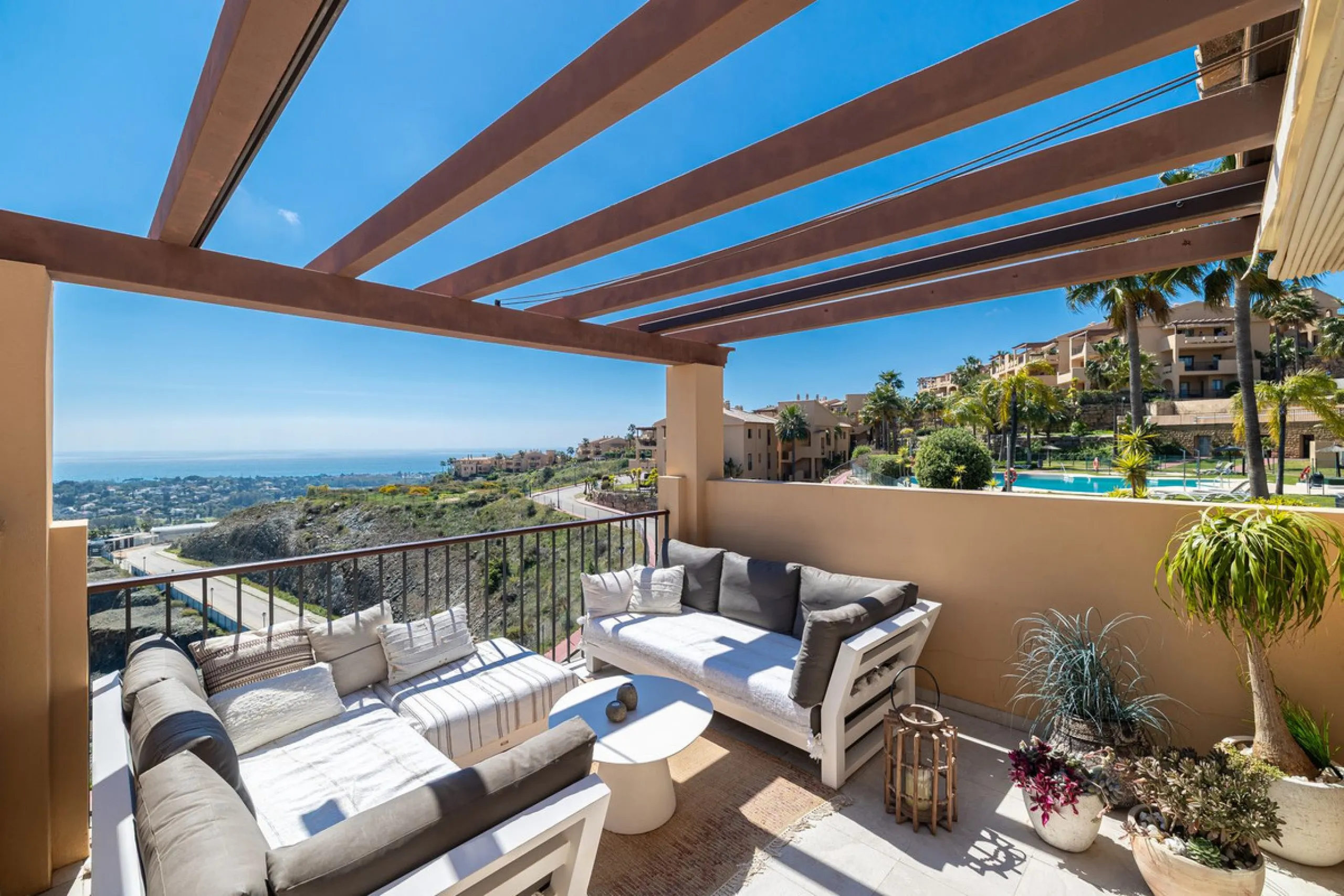 This stylish penthouse is located in a well-maintained and highly desirable residential community, offering a perfect combination of comfort, views, and lifestyle. The property features a built area of 102 m² and includes two spacious bedrooms and two mod