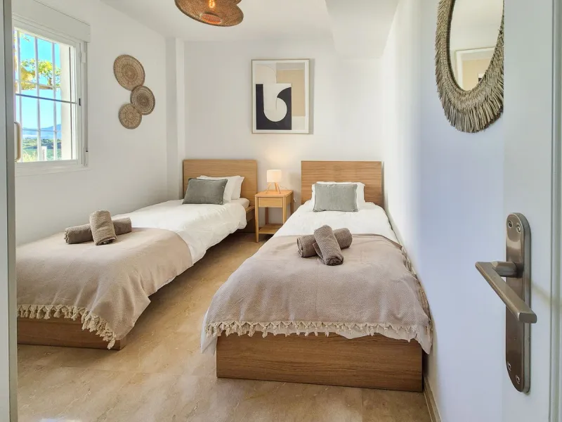 Elegant Apartment for Sale in Small Oasis – Manilva