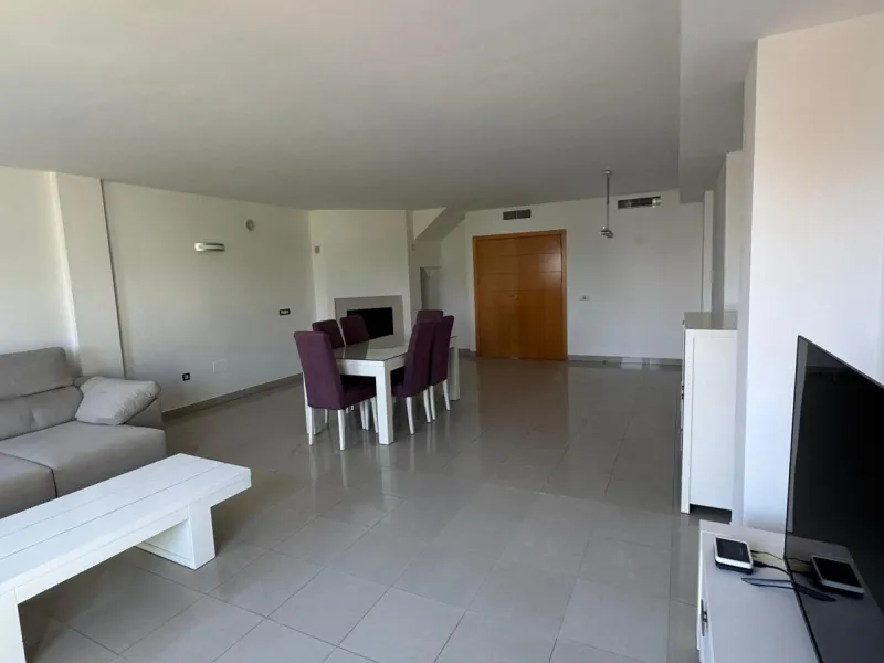 Beautiful Townhouse in El Paraíso