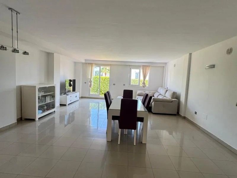 Beautiful Townhouse in El Paraíso