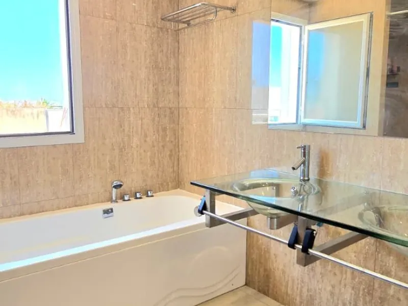 Beautiful Townhouse in El Paraíso