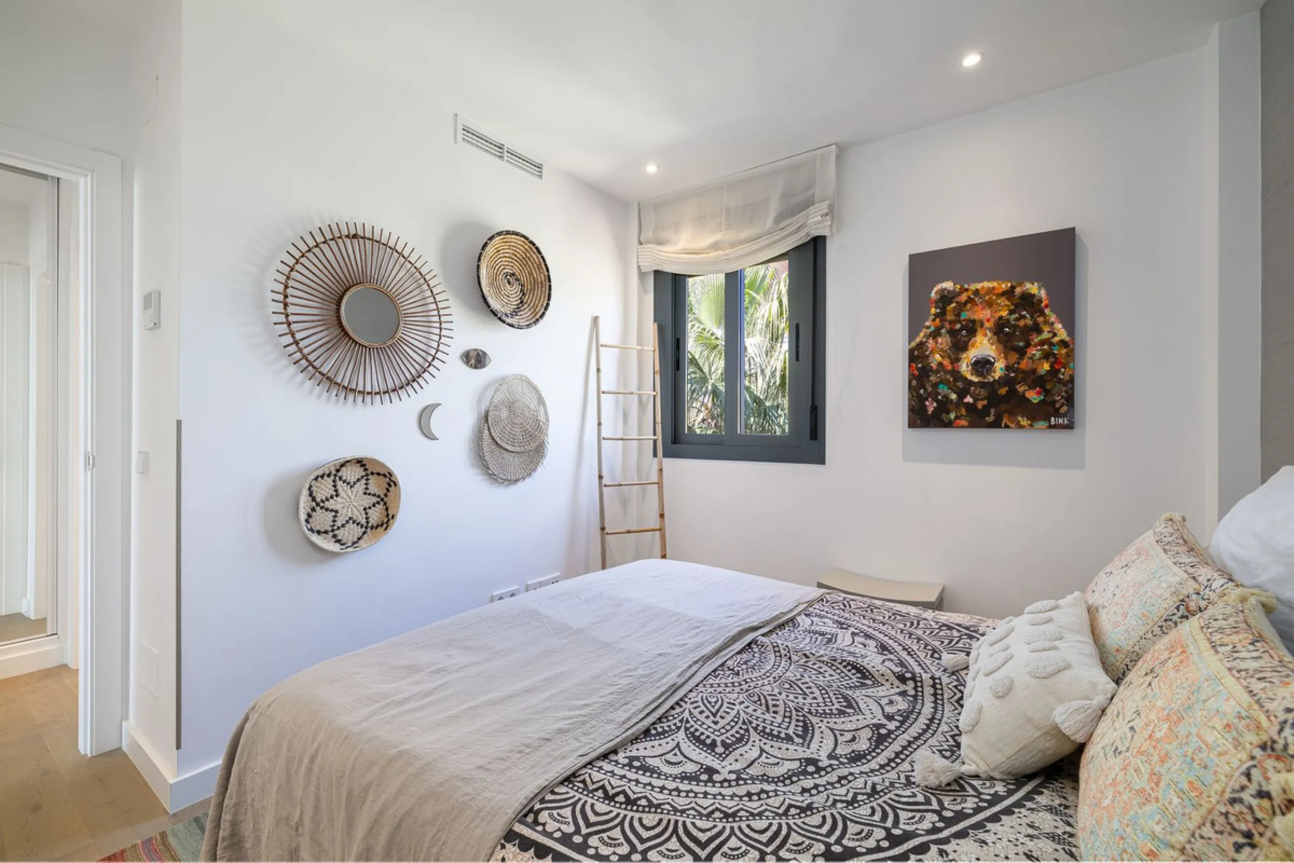 This stylish penthouse is located in a well-maintained and highly desirable residential community, offering a perfect combination of comfort, views, and lifestyle. The property features a built area of 102 m² and includes two spacious bedrooms and two mod