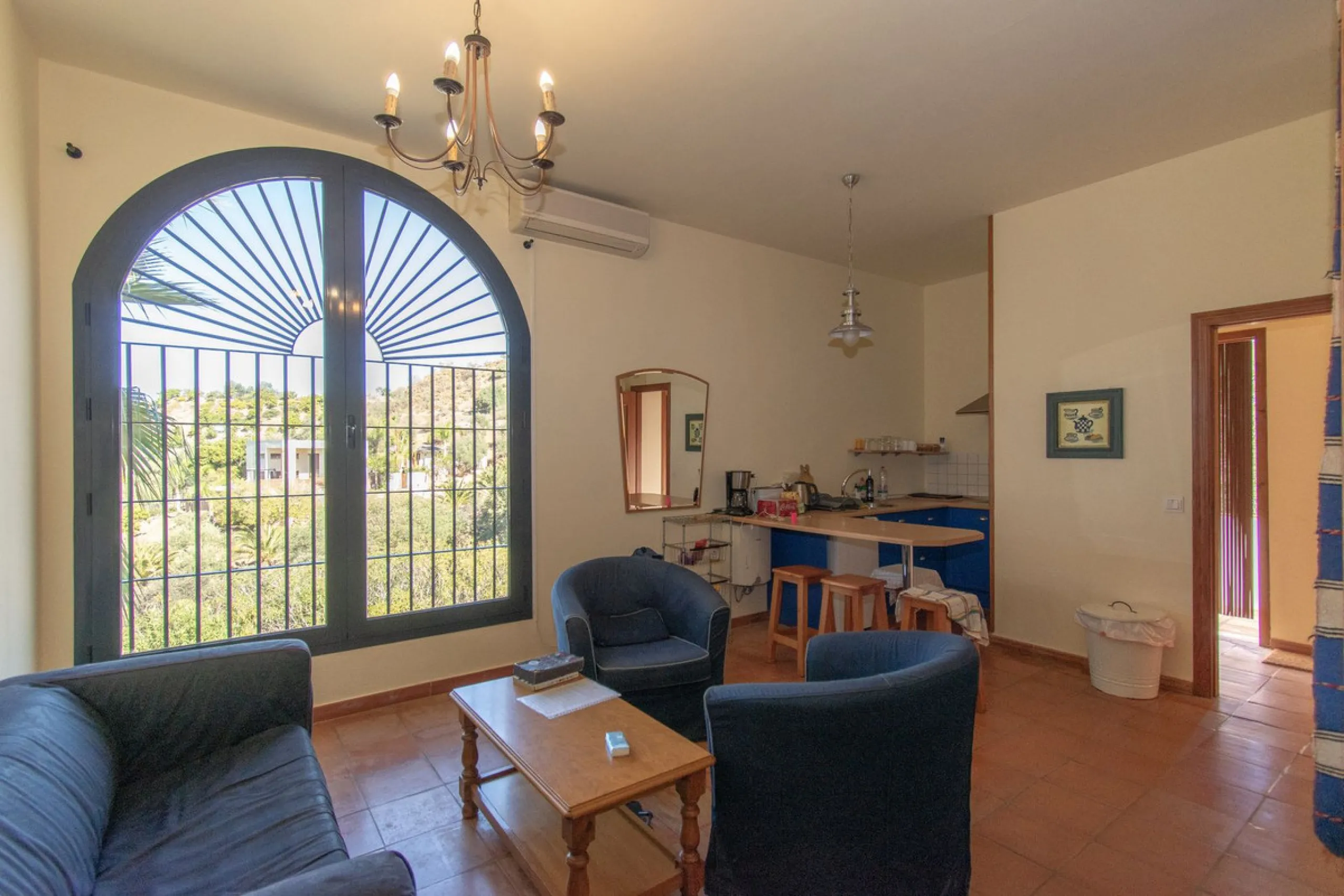 This exclusive Finca running as a successful Bed & Breakfast and rated 9 stars on booking is located in Alora and offers full privacy and spectacular open views of the countryside.