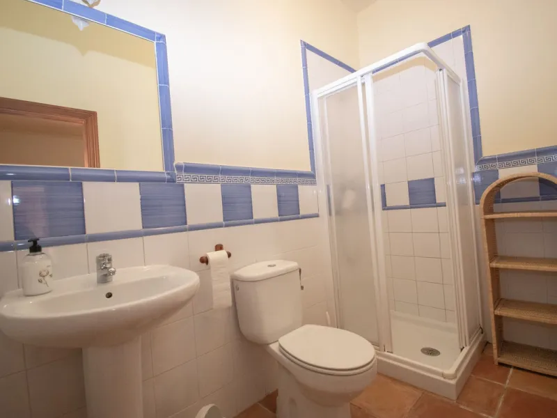 This exclusive Finca running as a successful Bed & Breakfast and rated 9 stars on booking is located in Alora and offers full privacy and spectacular open views of the countryside.