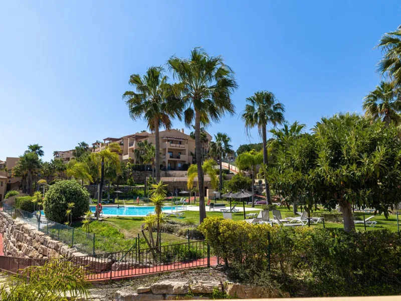 This stylish penthouse is located in a well-maintained and highly desirable residential community, offering a perfect combination of comfort, views, and lifestyle. The property features a built area of 102 m² and includes two spacious bedrooms and two mod