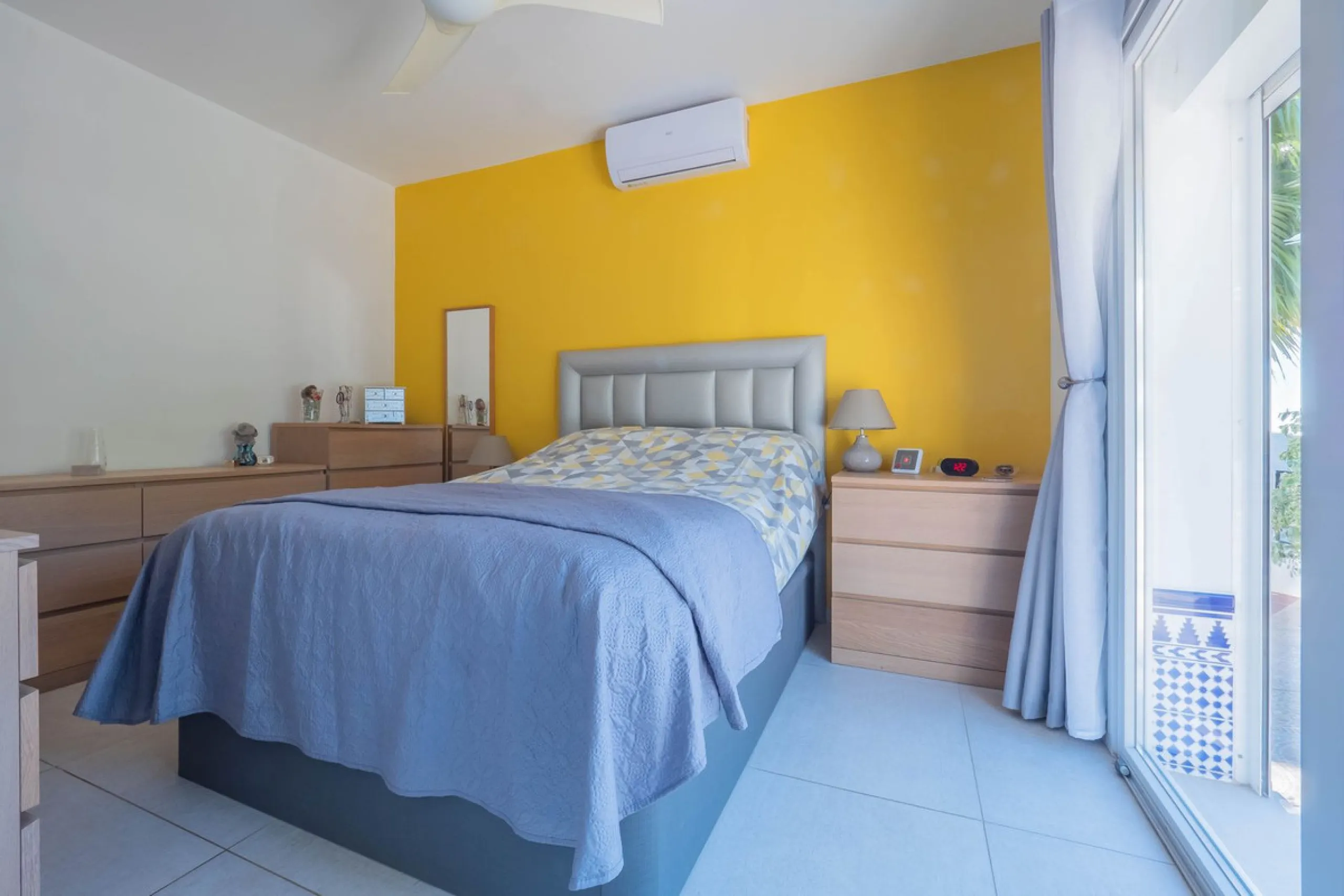 House - Detached Villa в продаже в Vélez-Málaga, Málaga. В доме 5 спален и 2 ванных комнат. Площадь дома 199 м². Площадь участка 5161 м²