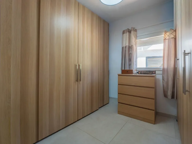 House - Detached Villa в продаже в Vélez-Málaga, Málaga. В доме 5 спален и 2 ванных комнат. Площадь дома 199 м². Площадь участка 5161 м²